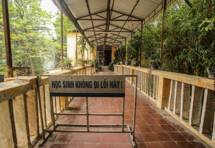 ngoi truong xuong cap anh 2