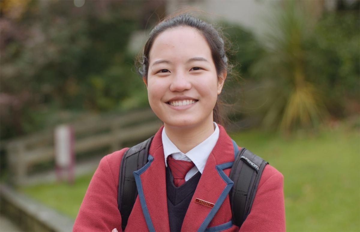 chuong trinh du bi dai hoc anh 2