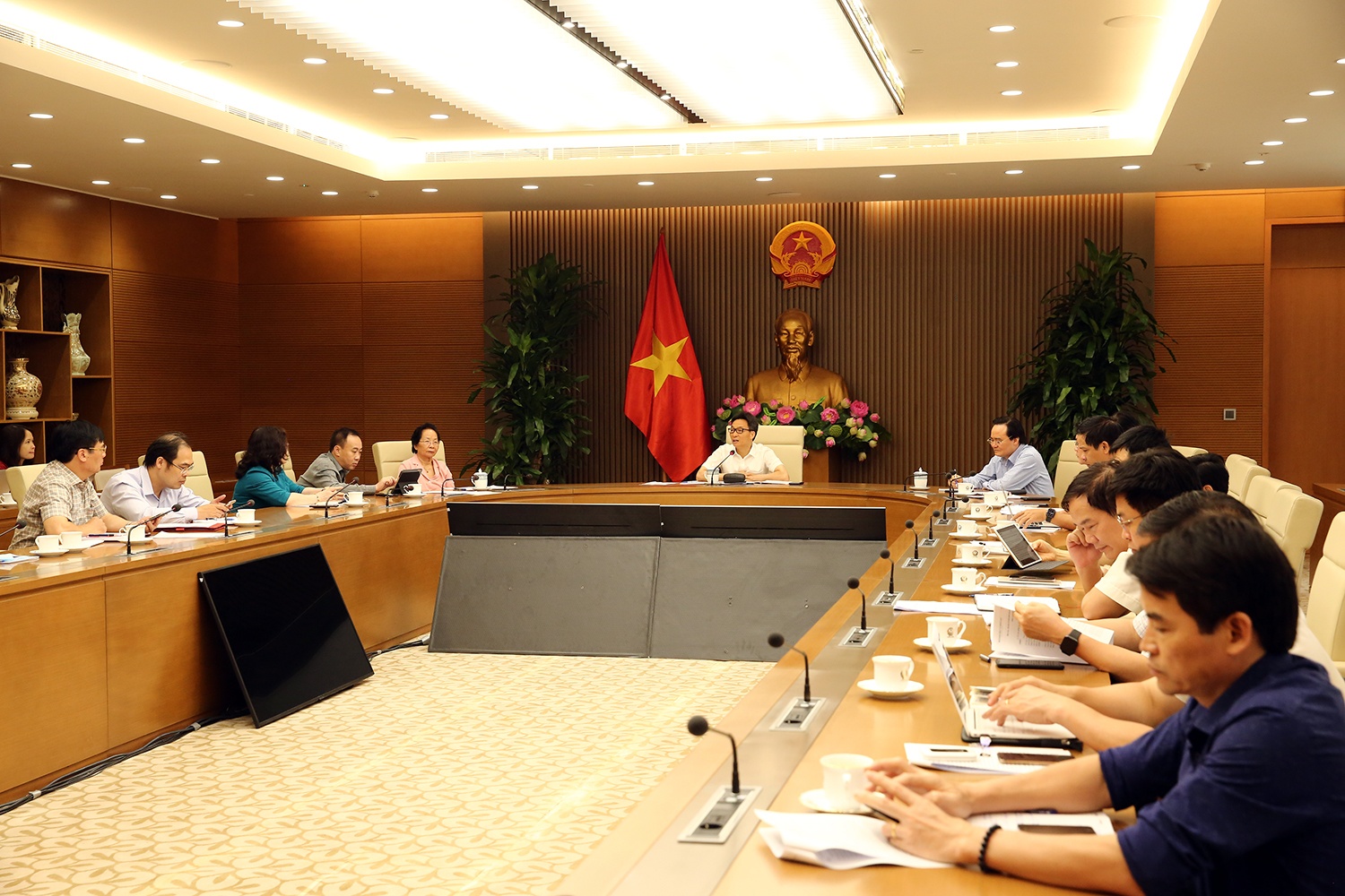 Thi tot nghiep thpt anh 3