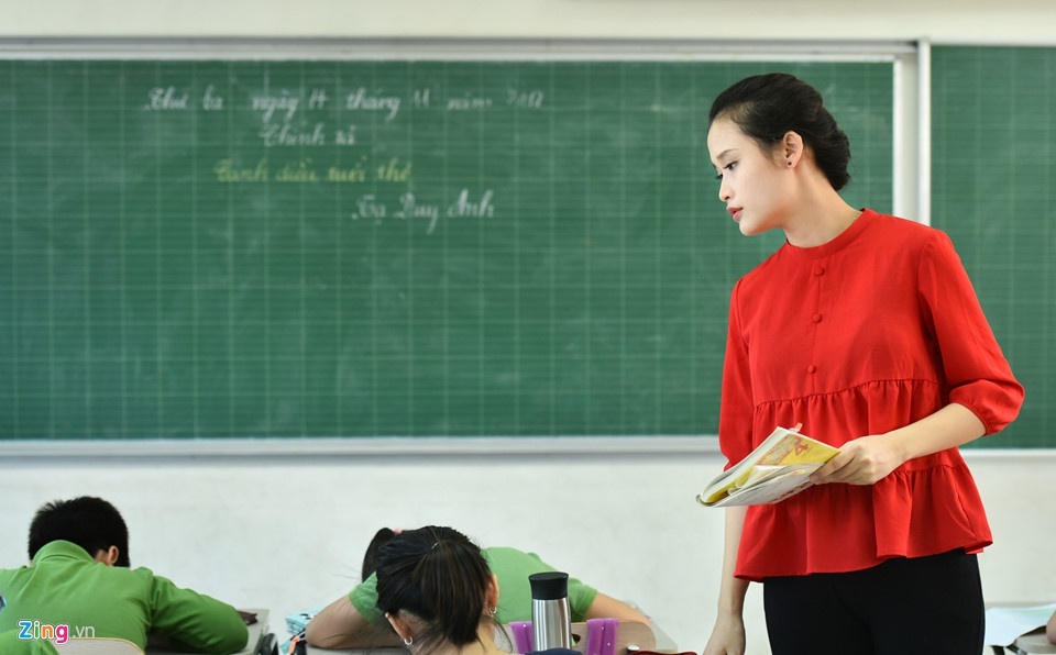 TP Vinh noi ve xet tuyen giao vien tuoi doi khong qua 30 tuoi hinh anh