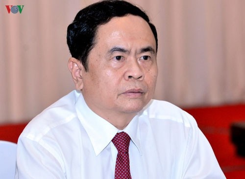 tai su dung SGK anh 2