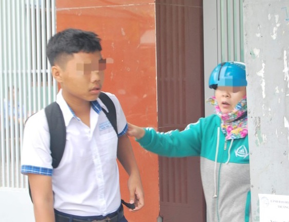 Di muon vi nho nham lich, thi sinh bo ky thi lop 10 o TP.HCM hinh anh