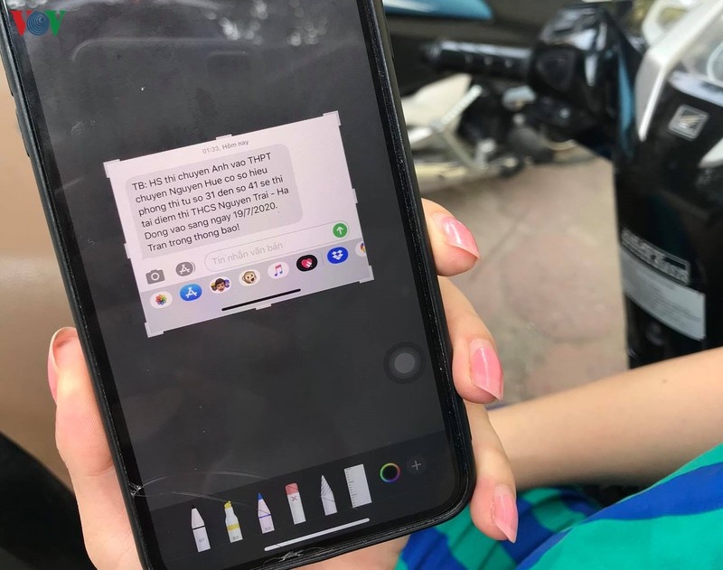 doi diem thi chuyen THPT Nguyen Hue anh 1