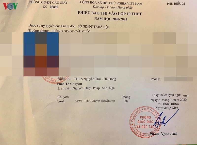 doi diem thi chuyen THPT Nguyen Hue anh 3