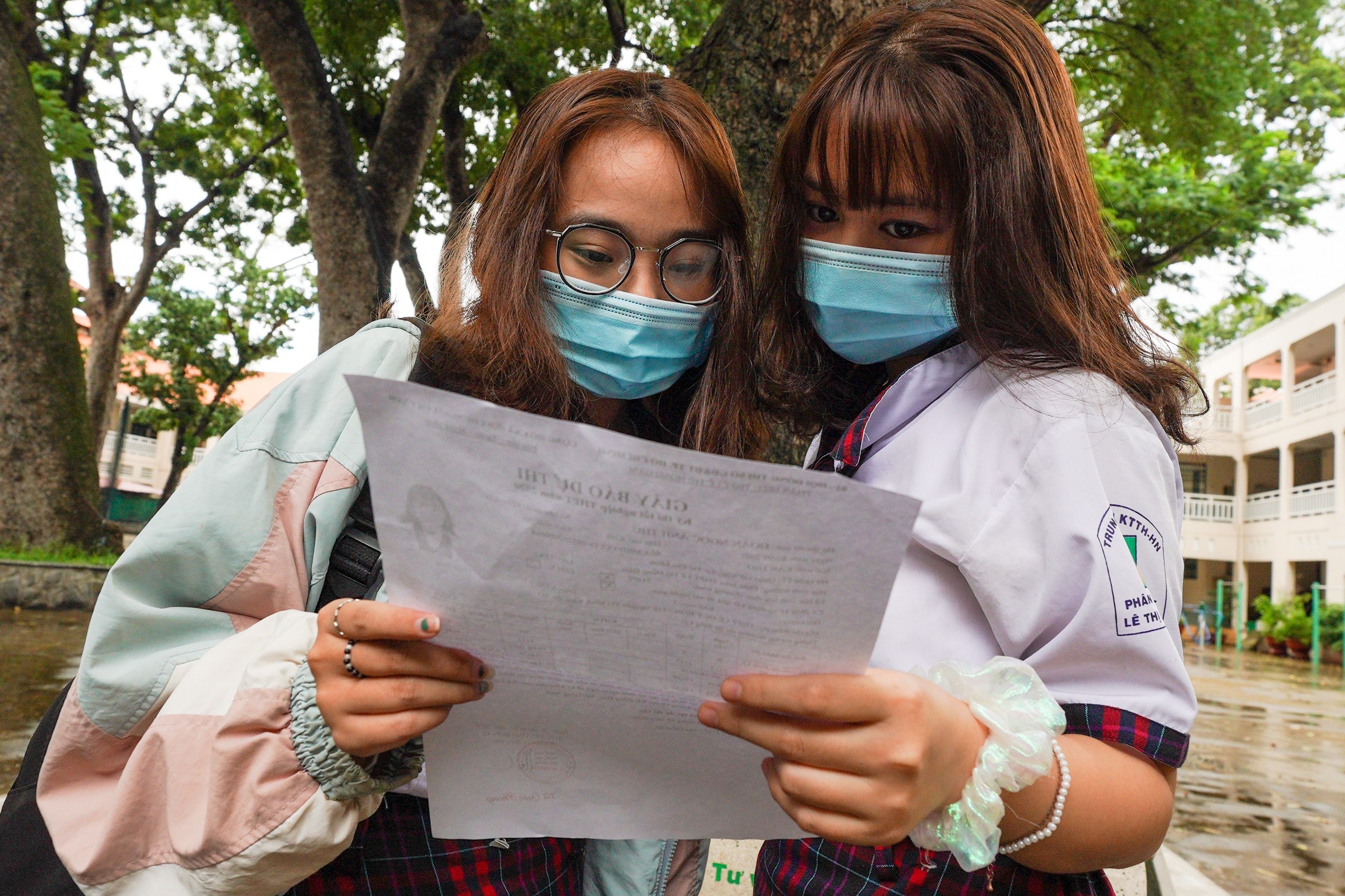 lam thu tuc thi THPT anh 1