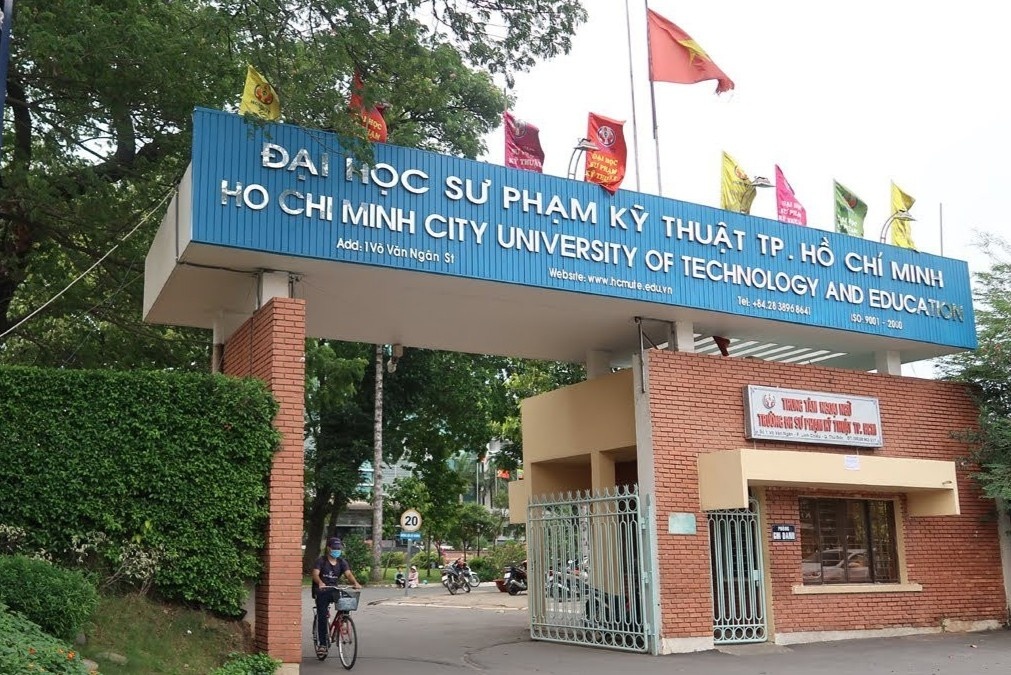 Truong dai hoc dau tien o TP.HCM du bao diem chuan hinh anh