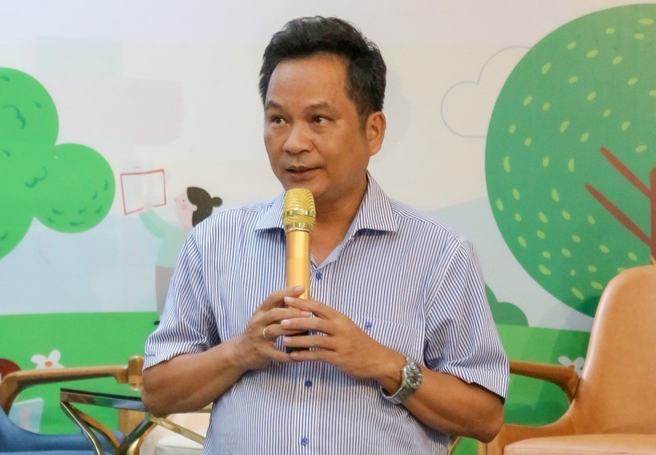 sach tham khao o truong pho thong anh 2