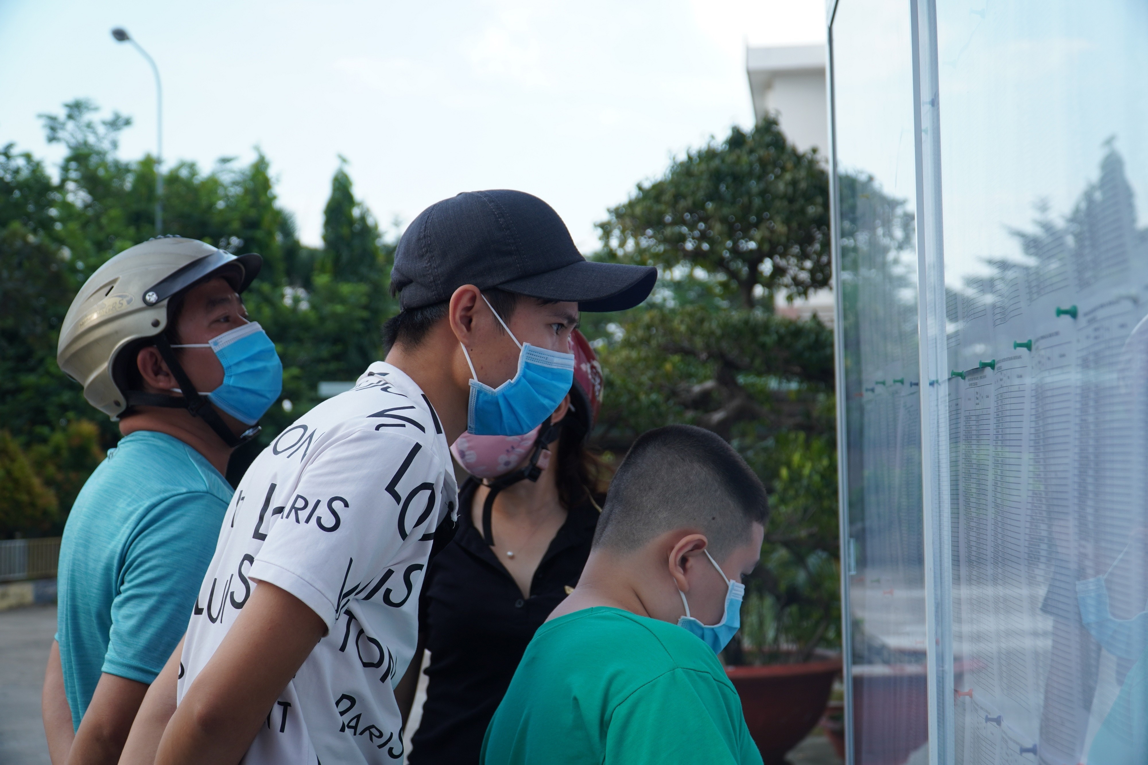 TP.HCM quy dinh cac khoan thu dau nam hoc moi hinh anh