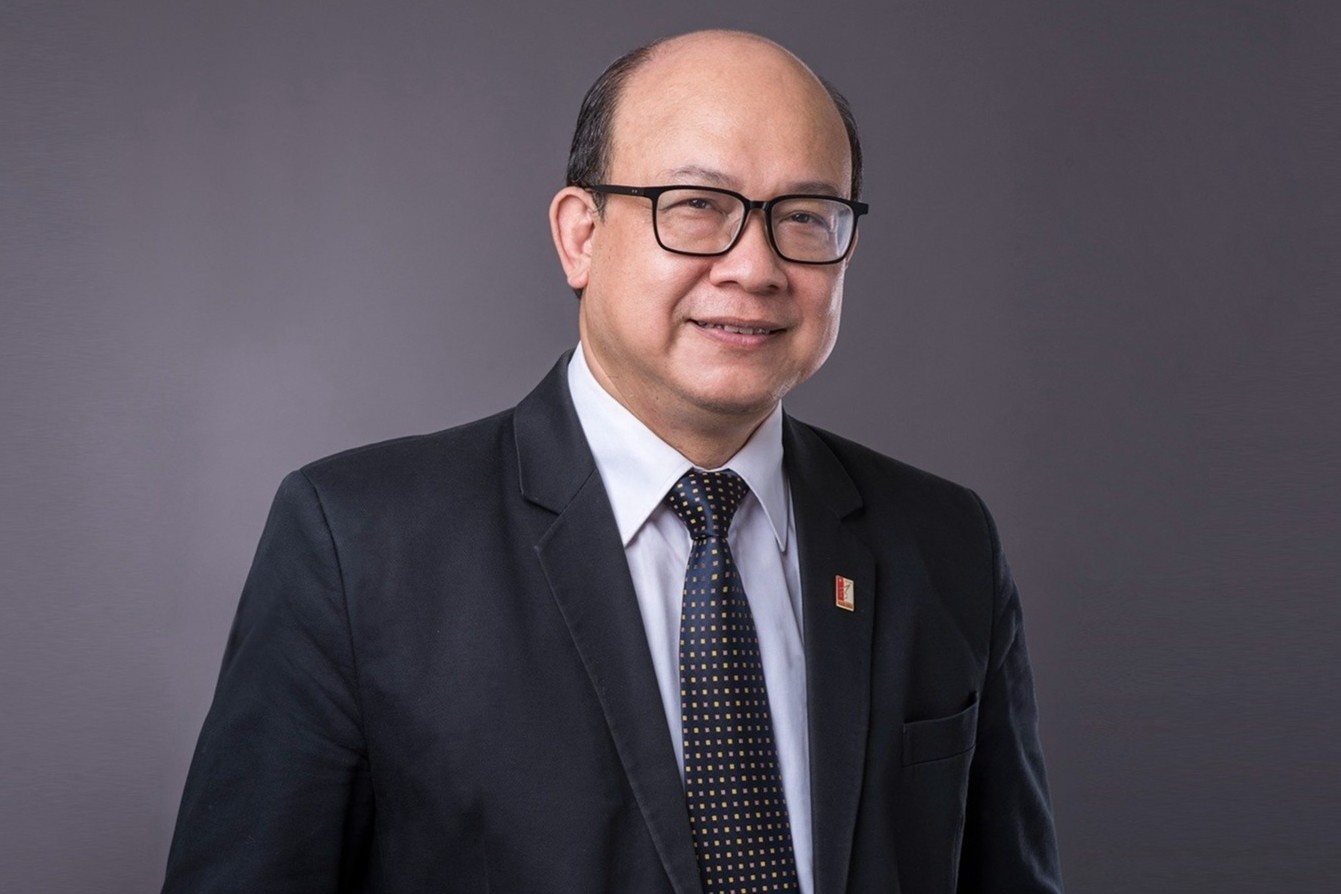 DH Bach khoa Ha Noi co hieu truong moi hinh anh