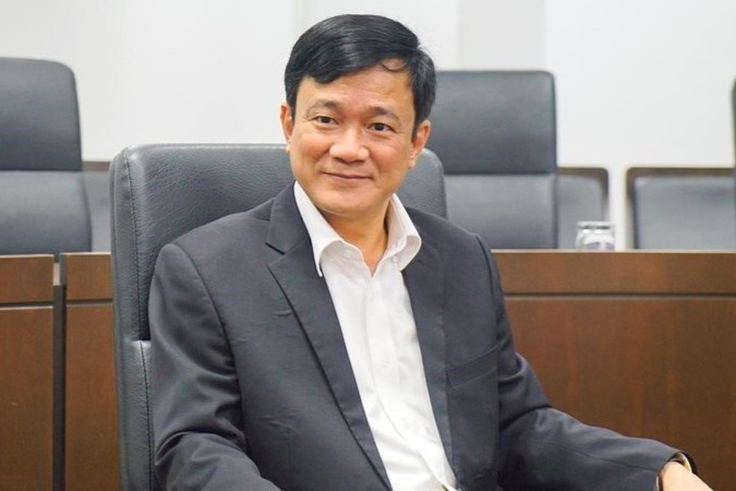 Hieu truong Dai hoc Ton Duc Thang bi cach het chuc vu trong Dang hinh anh