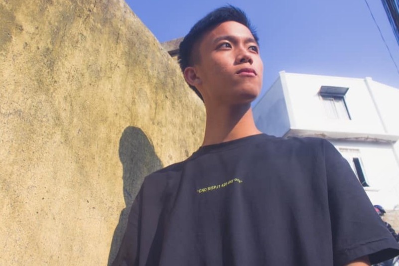 Ca khuc 'Tam biet, cha di' do nam sinh lop 12 sang tac hinh anh