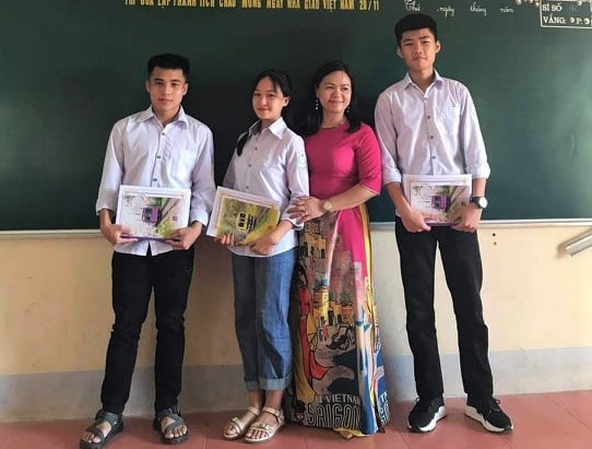 ủng hộ người dân vùng lũ ảnh 1 ung ho nguoi dan vung lu anh 1