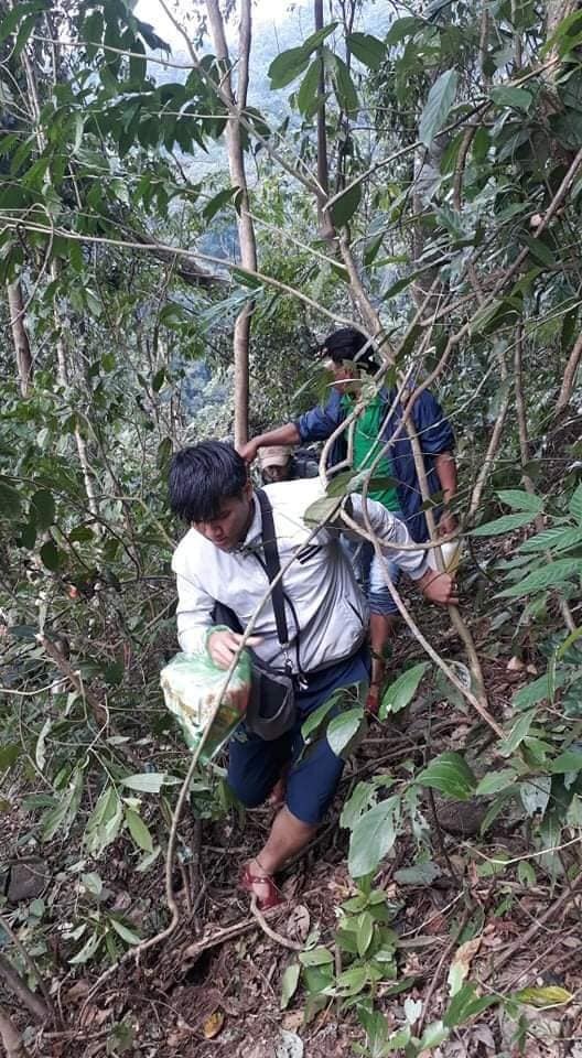 học sinh vùng lũ Quảng Trị  ảnh 5 hoc sinh vung lu Quang Tri anh 5