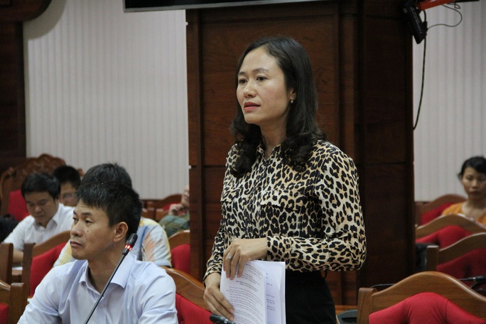 học sinh đi vệ sinh vào bô ảnh 3 hoc sinh di ve sinh vao bo anh 3