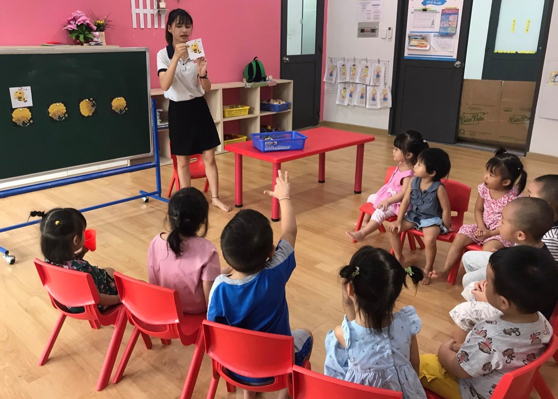 Dinh chi mot truong mam non hoat dong chui tai TP.HCM hinh anh