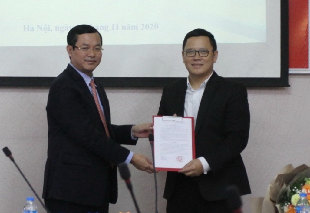 PGS Le Anh Vinh anh 1