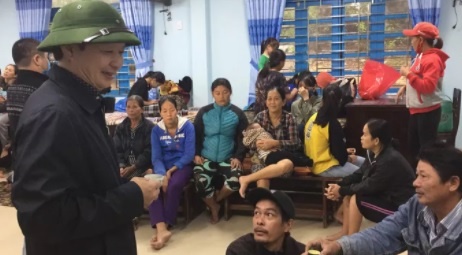 hieu truong xin tu chuc anh 1