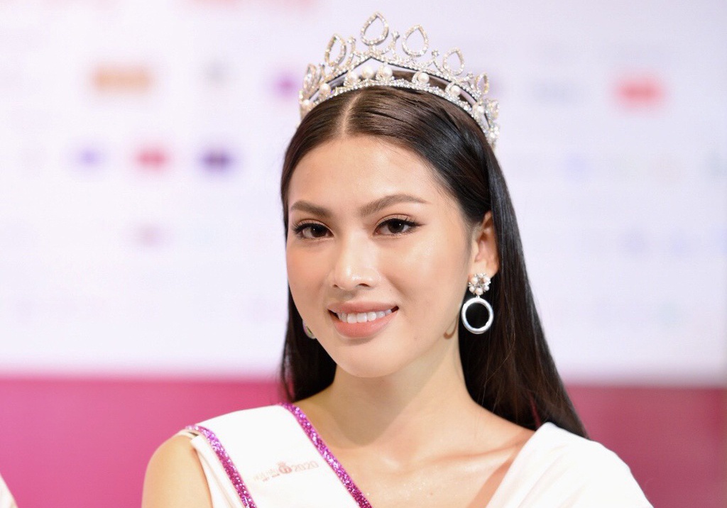 'A hau 2 Ngoc Thao hoc deu cac mon' hinh anh