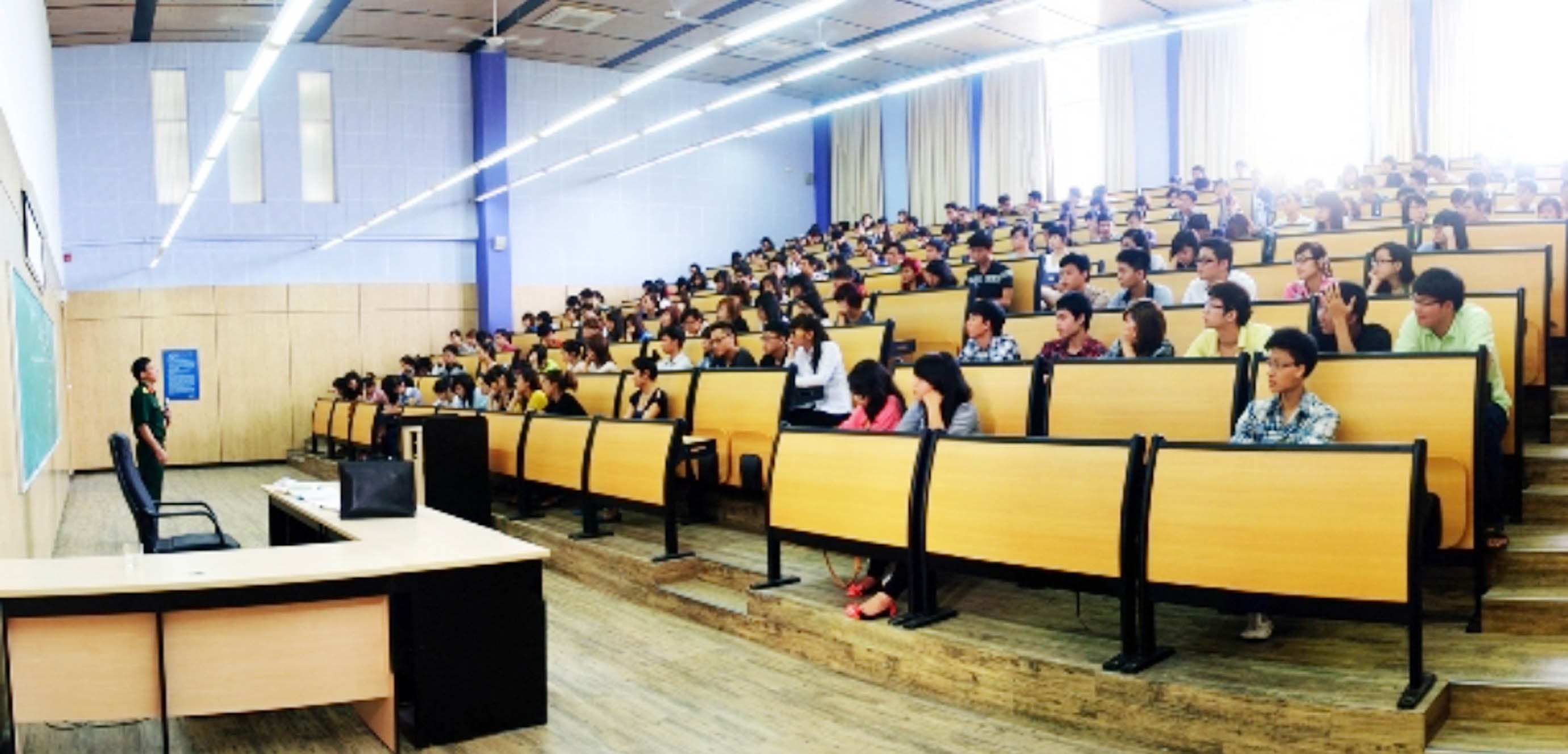 chu so huu truong tu thuc anh 1