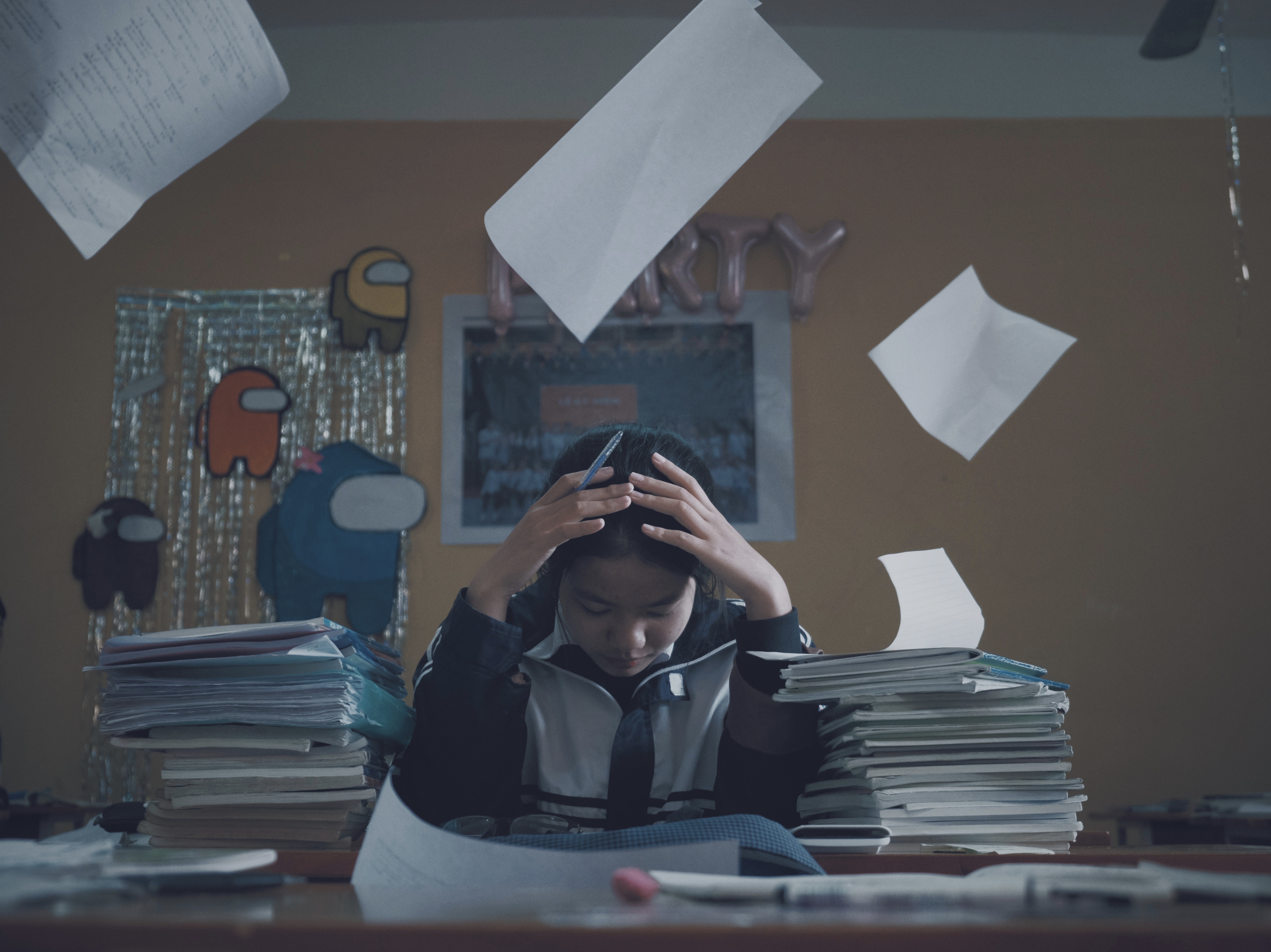 ap luc hoc tap anh 4