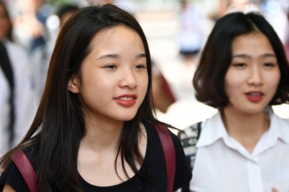 Tu nam 2021 se dang ky thi tot nghiep THPT tren cong dich vu cong hinh anh