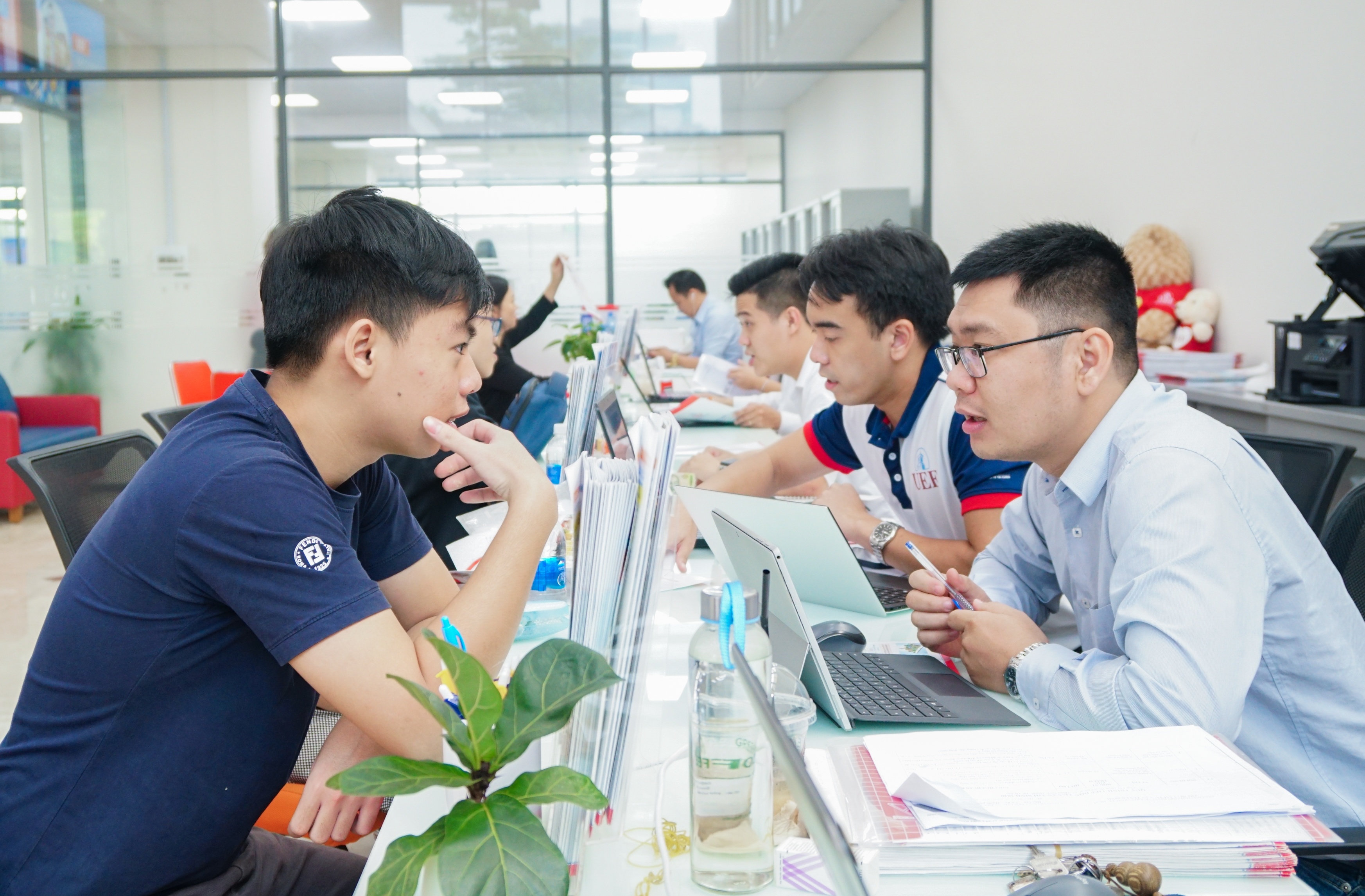 Dai hoc ngoai cong lap du kien dao tao nganh Bao chi hinh anh