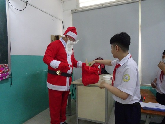 quà tặng Giáng sinh  ảnh 1 qua tang Giang sinh anh 1