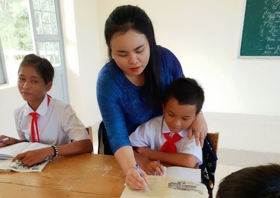 'Toi uoc khong con tre bo hoc vi doi ngheo, lac hau' hinh anh