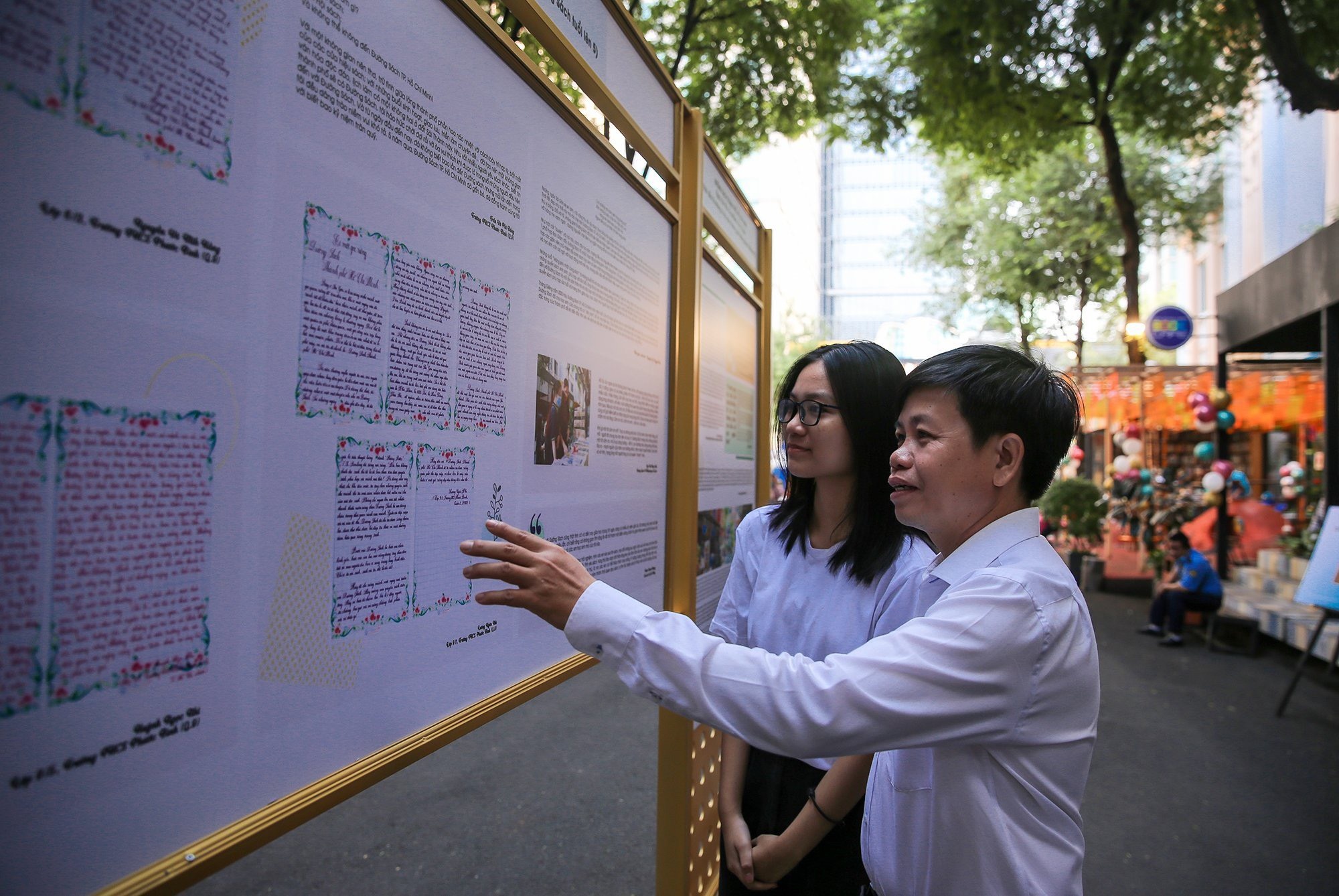 ky niem 5 nam thanh lap duong sach TP.HCM anh 9