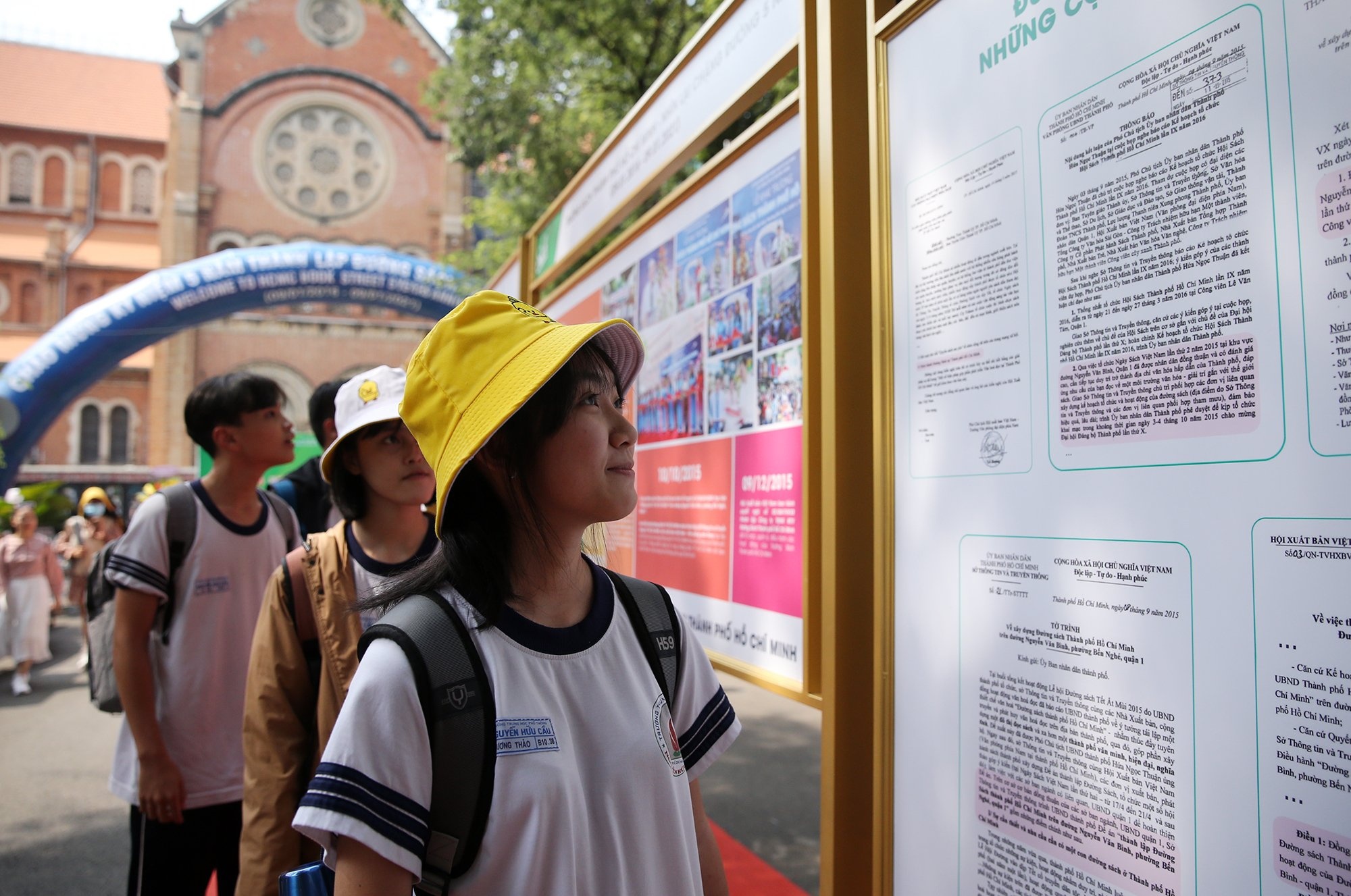 ky niem 5 nam thanh lap duong sach TP.HCM anh 11