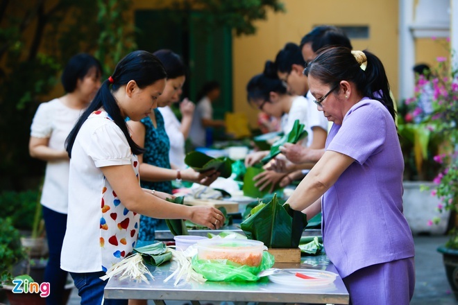chuc tet lanh dao anh 1