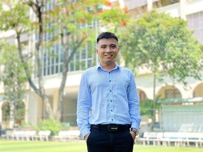 Giang vien 9X nhan 4 hoc bong thac si toan phan tai chau Au hinh anh