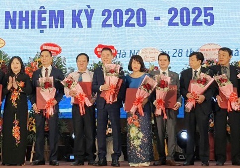 Bo Noi vu tra loi ve nguoi dung dau dai hoc cong lap hinh anh