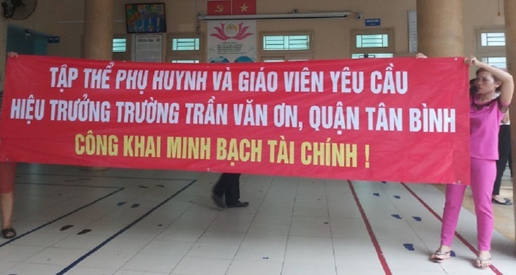Mot hieu truong tai TP.HCM bi giang chuc vi sai pham thu chi hinh anh