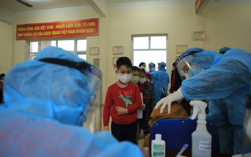 Truyen ky nang vuot kho cho hoc sinh di cach ly vi Covid-19 hinh anh