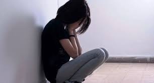 Nu sinh lop 8 co thai voi nam sinh lop 7 cung truong hinh anh