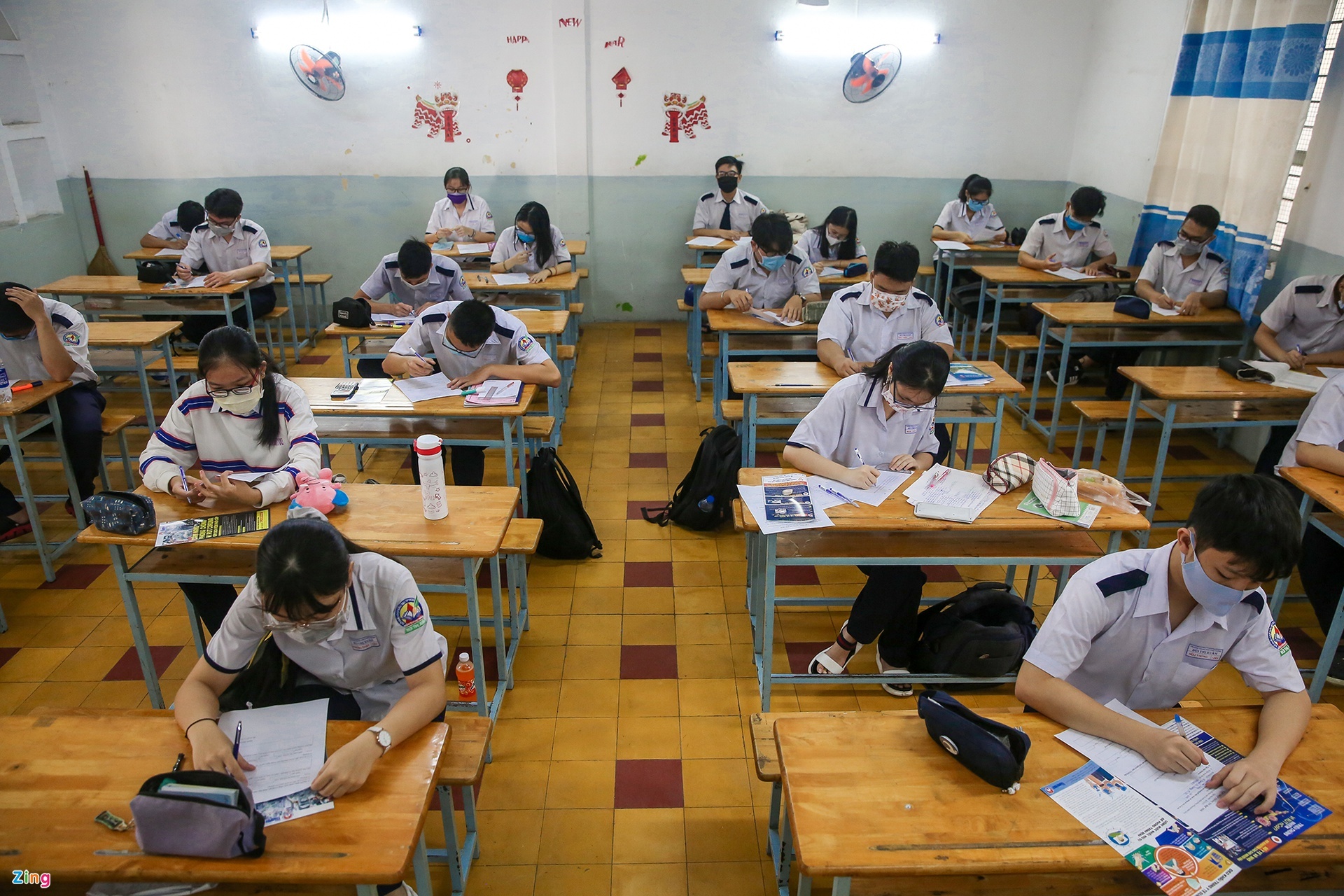 học sinh TP.HCM trở lại sau Tết  ảnh 1 hoc sinh TP.HCM tro lai sau Tet anh 1