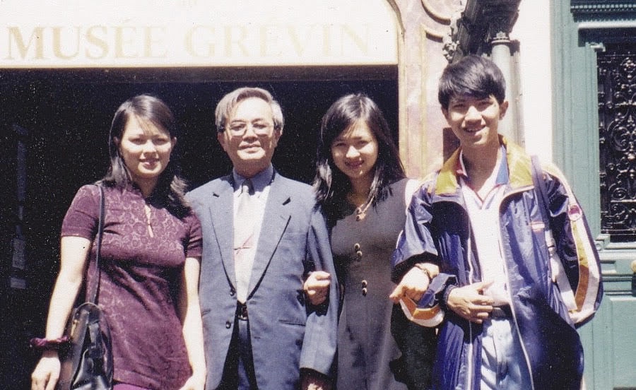 GS Phan Dinh Dieu anh 2