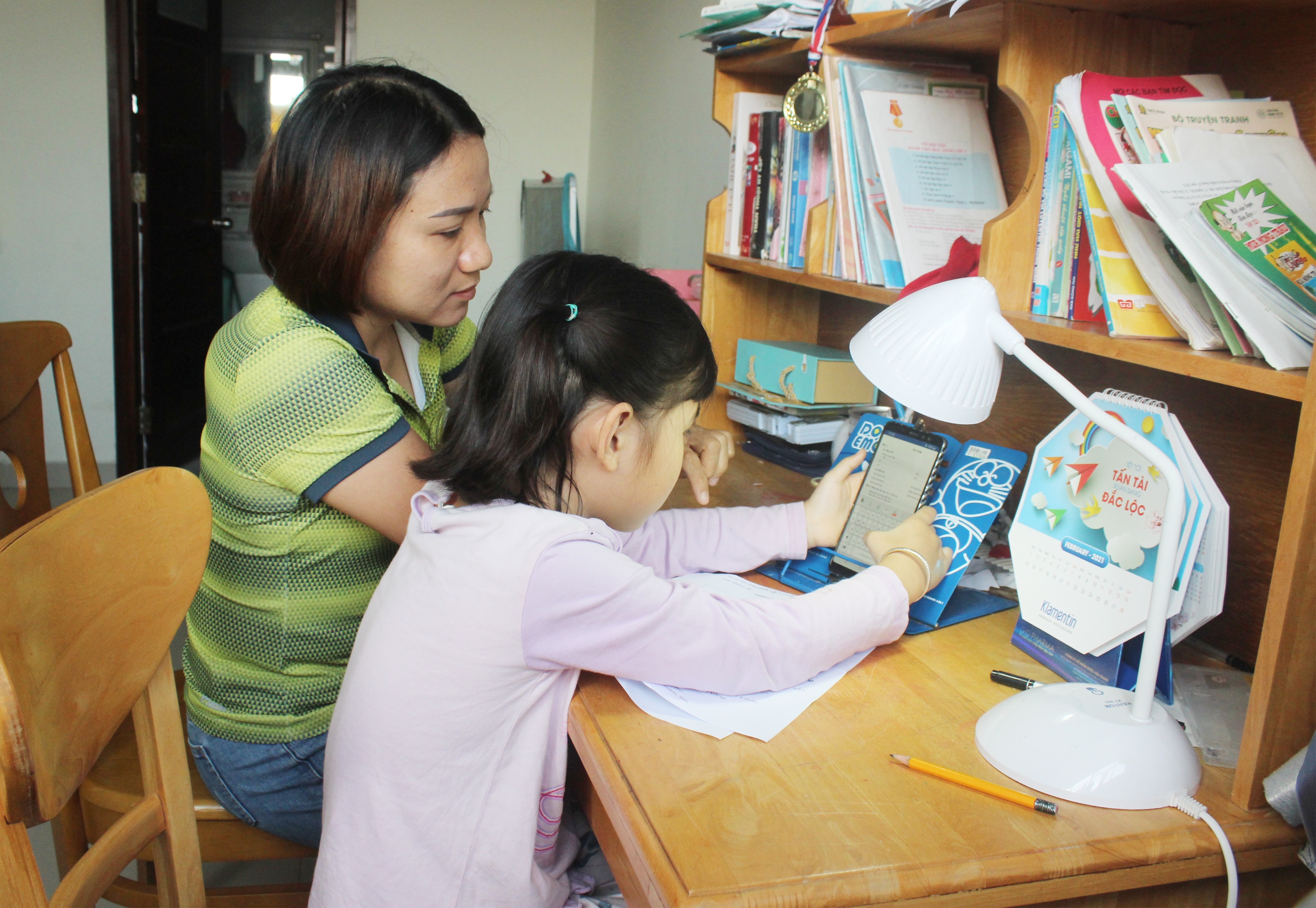 dung day truc tuyen lop 1 anh 2