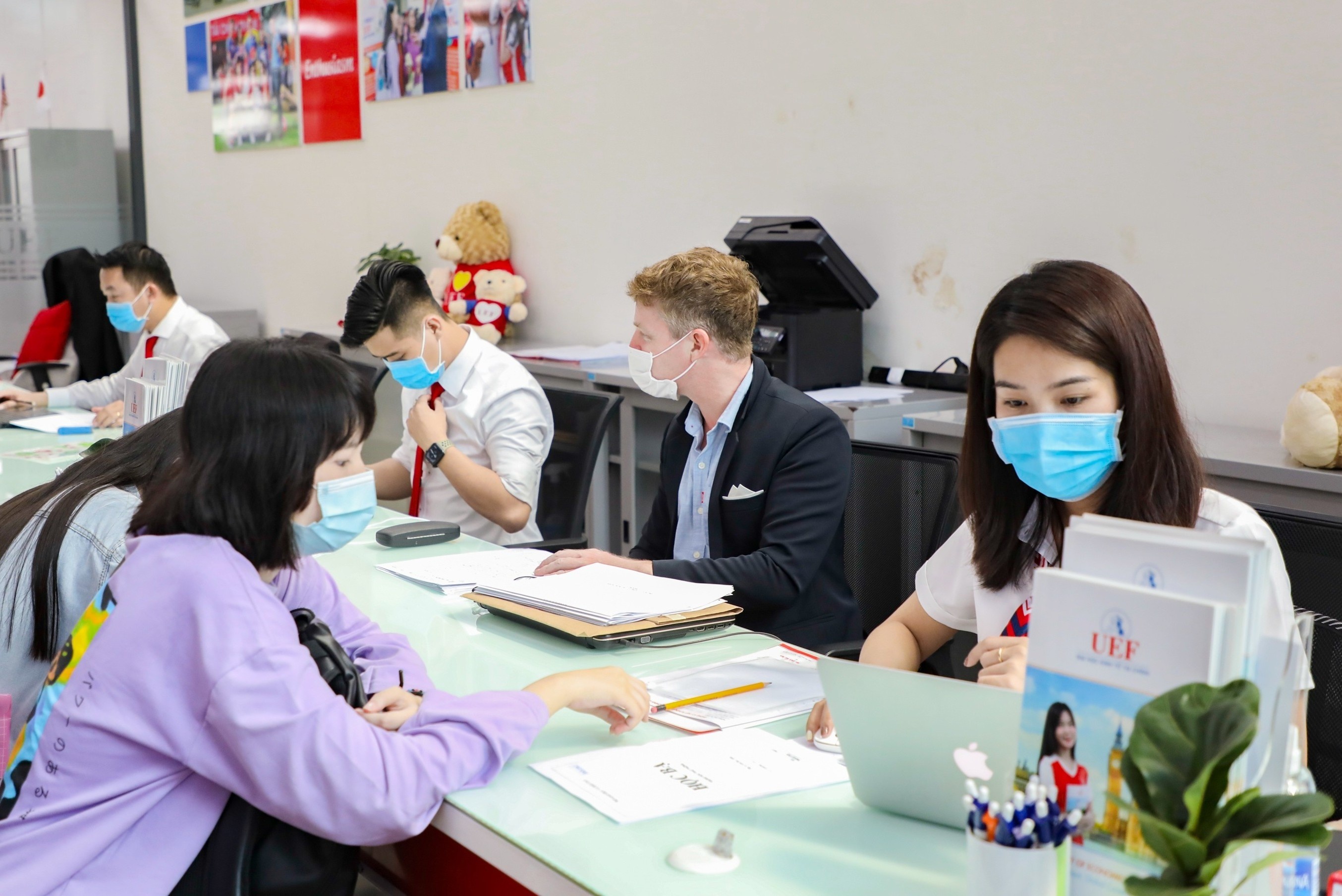 Co hoi trung tuyen dai hoc som tu 1/3 hinh anh