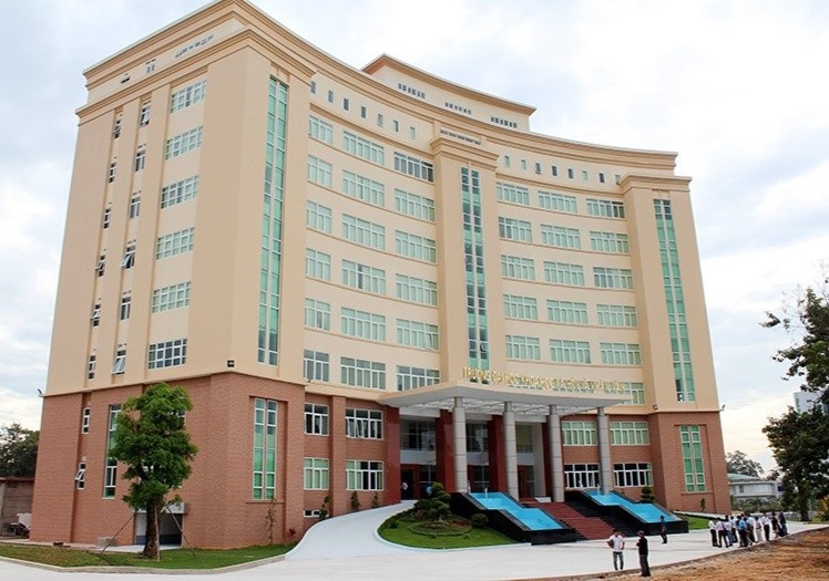 11 giang vien khoa Han Quoc hoc anh 1