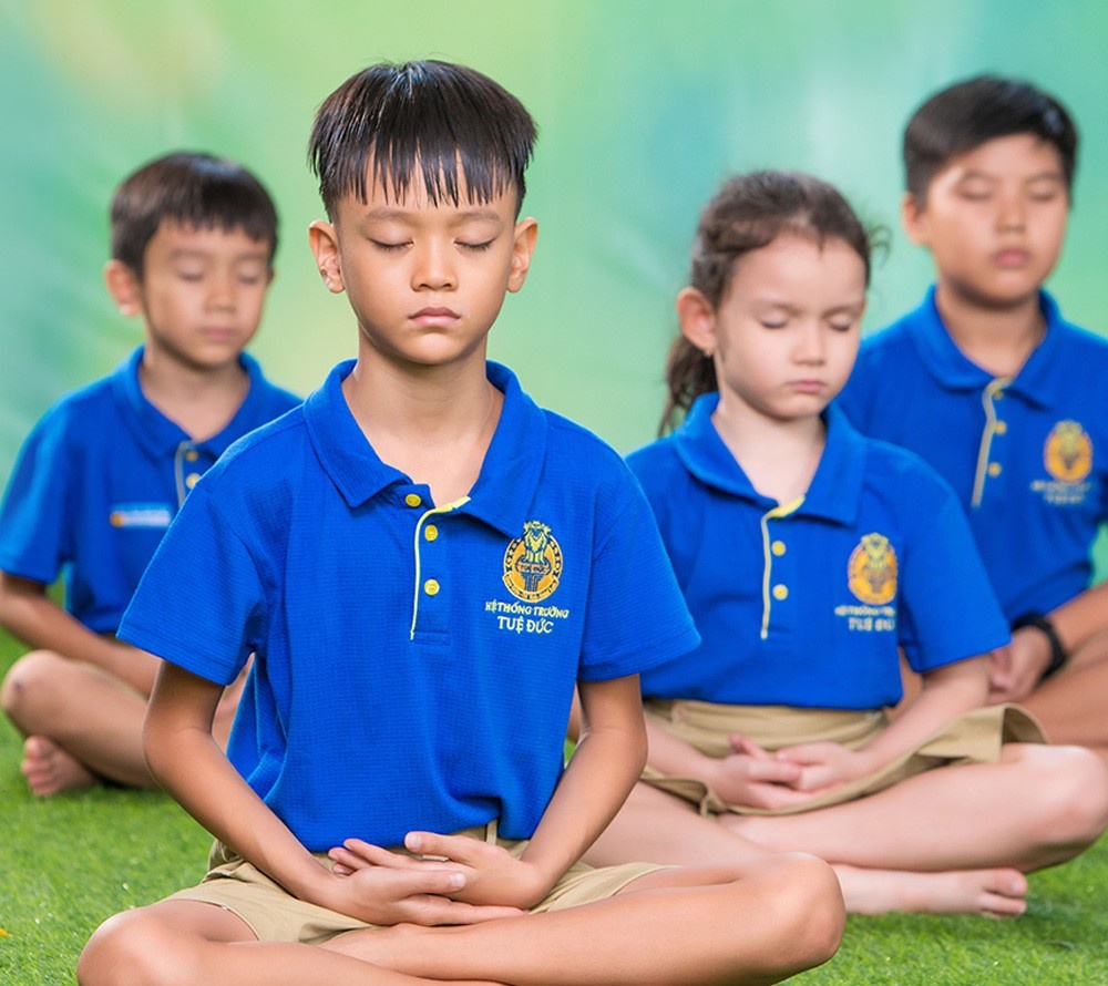 hoc phi bac tieu hoc TP.HCM anh 1