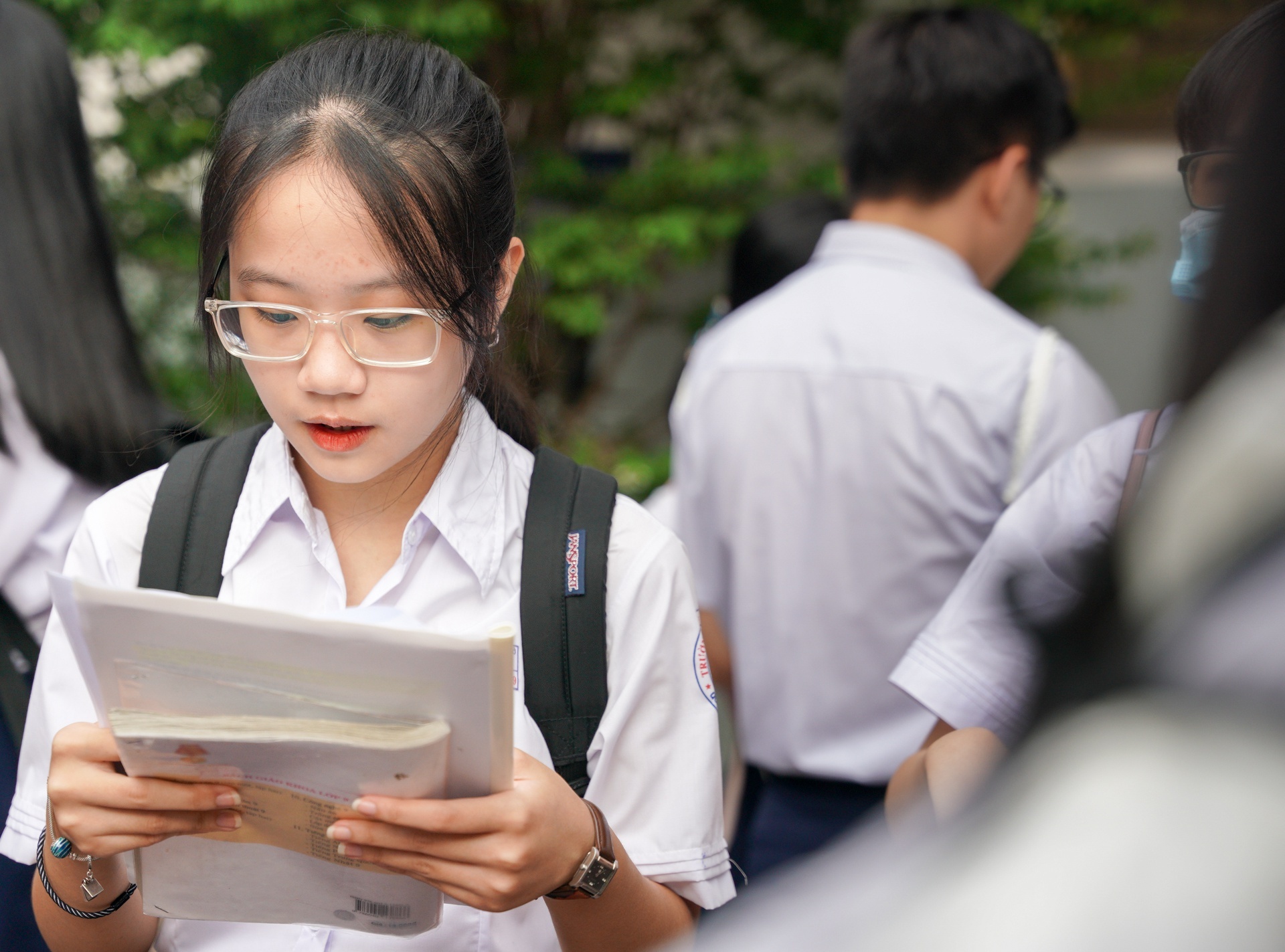 Hoc deu de xet hoc ba hay chi tap trung nhung mon thi tot nghiep THPT? hinh anh