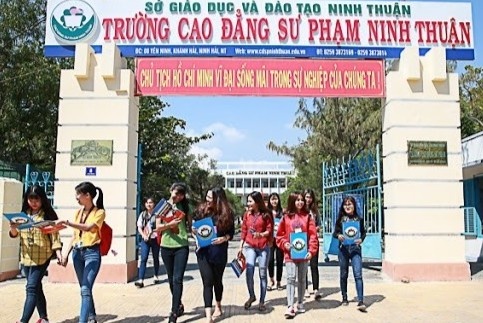 Sap nhap CD Su pham Ninh Thuan vao phan hieu DH Nong Lam TP.HCM hinh anh