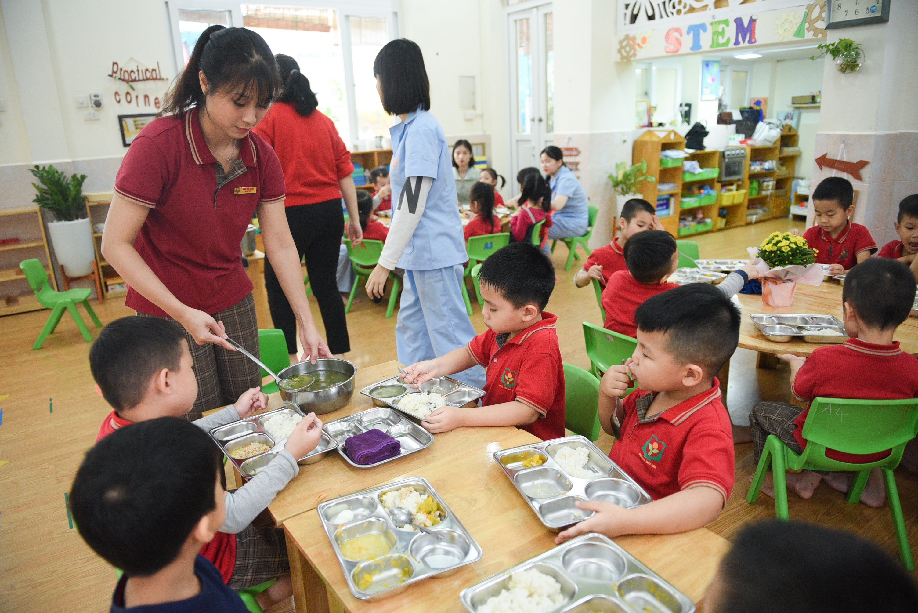 Luong giao vien mam non cao nhat 9,5 trieu dong/thang tu ngay 20/3 hinh anh