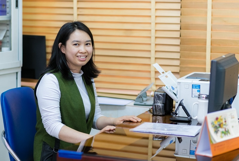 Chuyen di rung, lam khoa hoc cua nu pho giao su tre nhat nam 2020 hinh anh