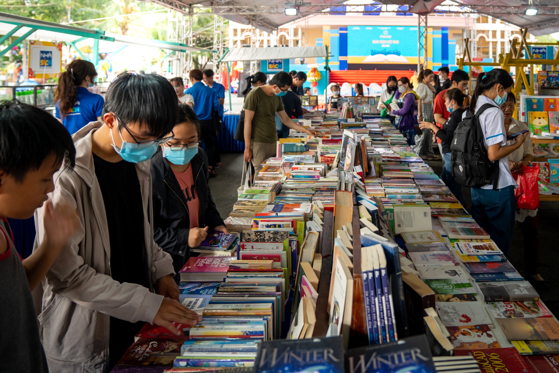 Ngay sach Viet Nam lan 8 anh 11