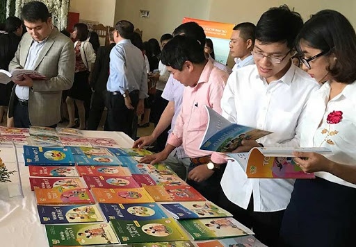 chậm chọn SGK  ảnh 1 cham chon SGK anh 1