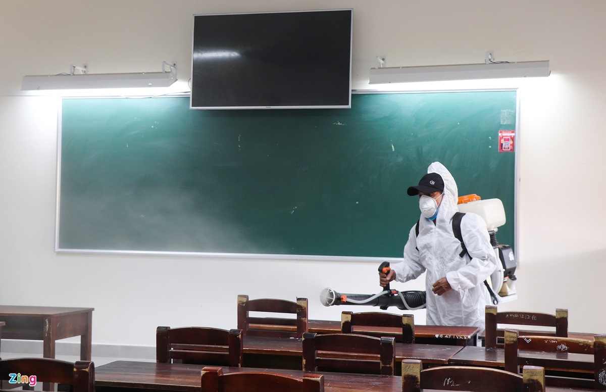 Quang Tri cho hoc sinh nghi anh 1