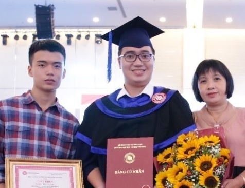 Nam thu khoa vao top ky luc diem so cua DH Ngoai thuong hinh anh